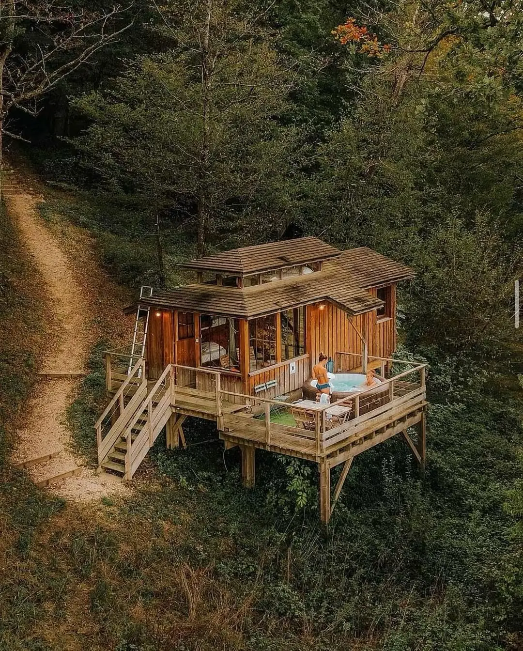 Location nuit insolite cabane dans les arbres proche de Mont-de-Marsan